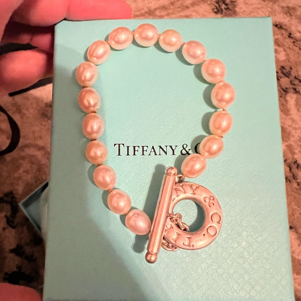 Tiffany Pearl Bracelet